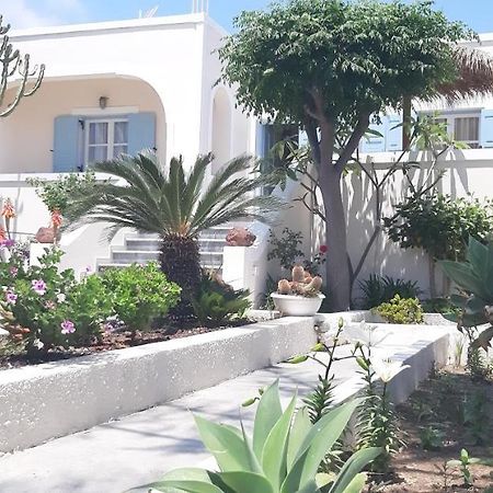 Villa Nikos Karamolegkos Kamari Екстериор снимка